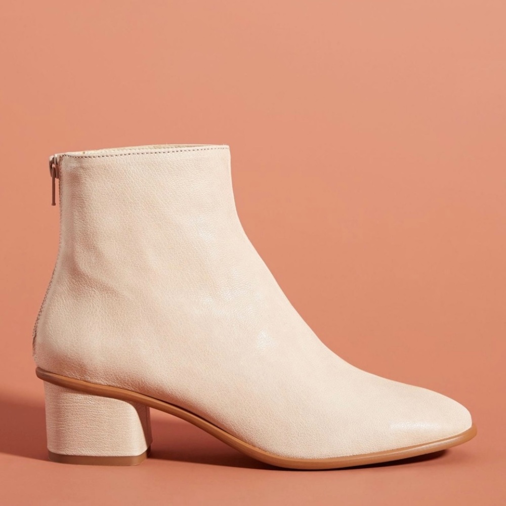 Emmeline Ankle Boots in Camel (Champagne)